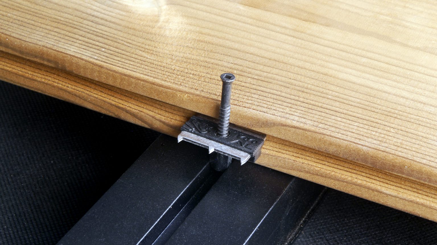 Cobra HYBRID deck fastening clip Felixwood